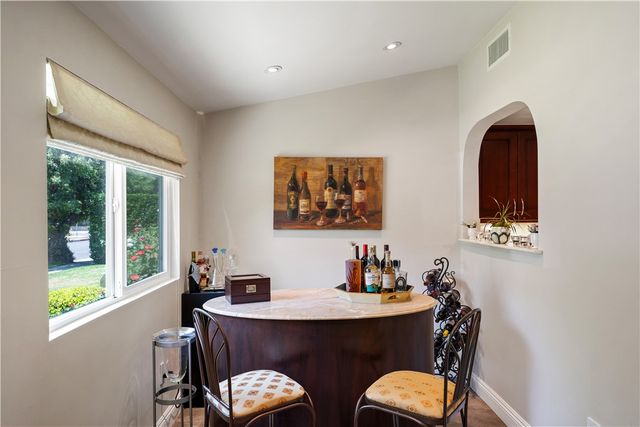 22441 Martha, Woodland Hills, CA 91367
