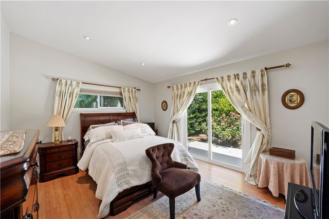 22441 Martha, Woodland Hills, CA 91367