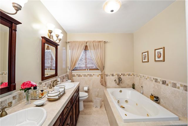 22441 Martha, Woodland Hills, CA 91367