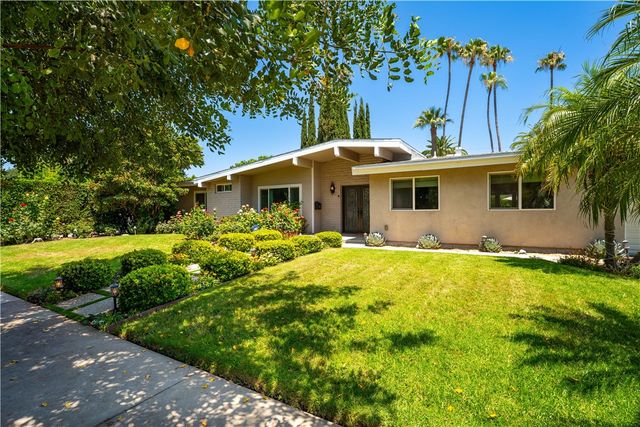 22441 Martha, Woodland Hills, CA 91367
