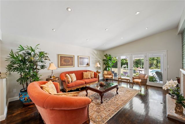 22441 Martha, Woodland Hills, CA 91367