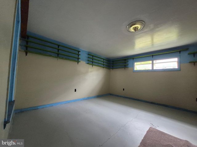 715 MAIN ST, Sharptown, MD 21861