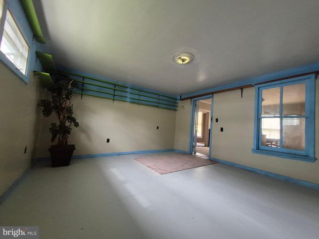 715 MAIN ST, Sharptown, MD 21861