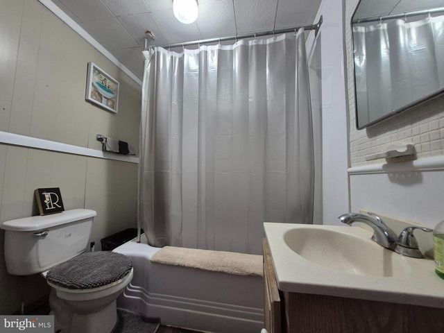 715 MAIN ST, Sharptown, MD 21861