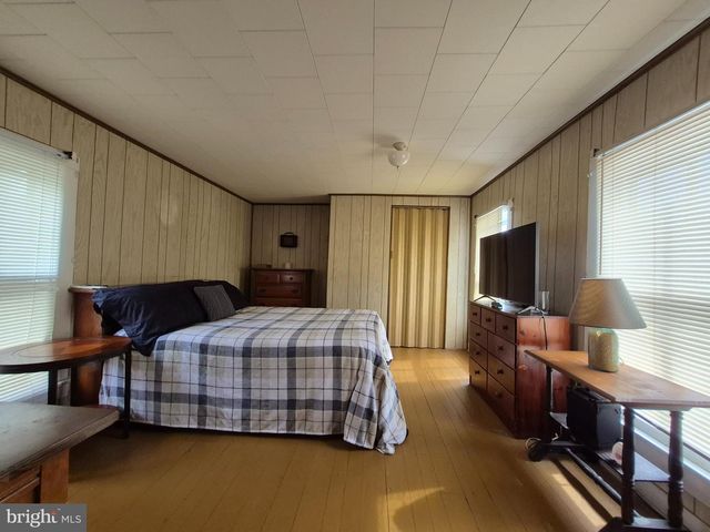 715 MAIN ST, Sharptown, MD 21861