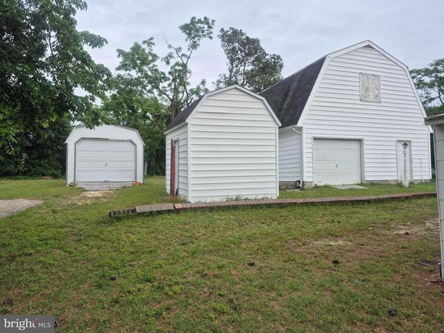 715 MAIN ST, Sharptown, MD 21861