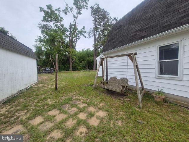 715 MAIN ST, Sharptown, MD 21861