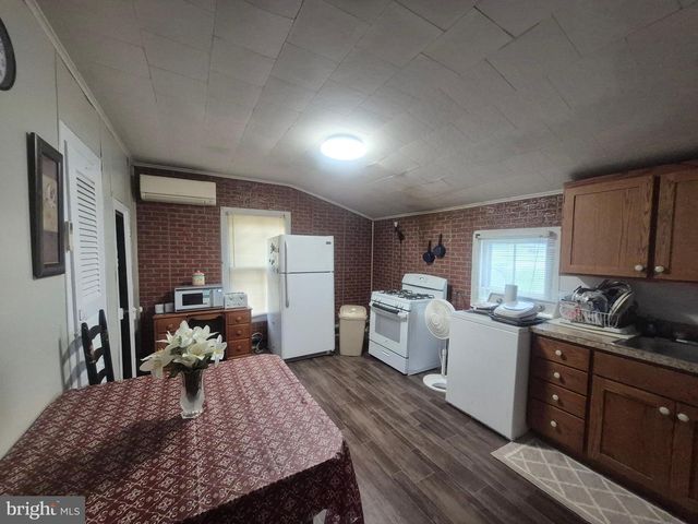 715 MAIN ST, Sharptown, MD 21861