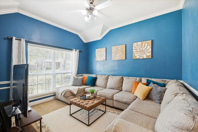 6315 Oakmont Creek Drive, Spring, TX 77379