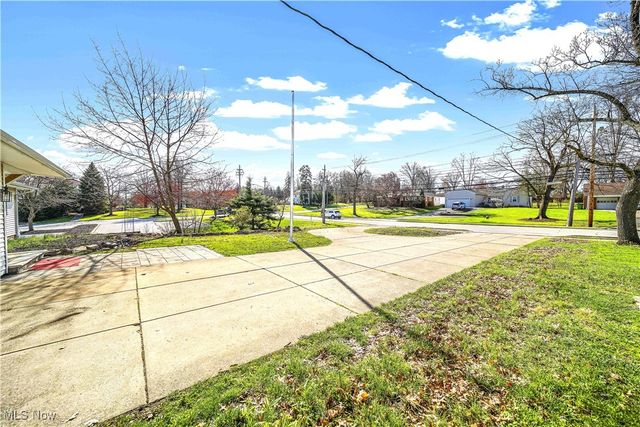 30529 Ridge Road, Wickliffe, OH 44092