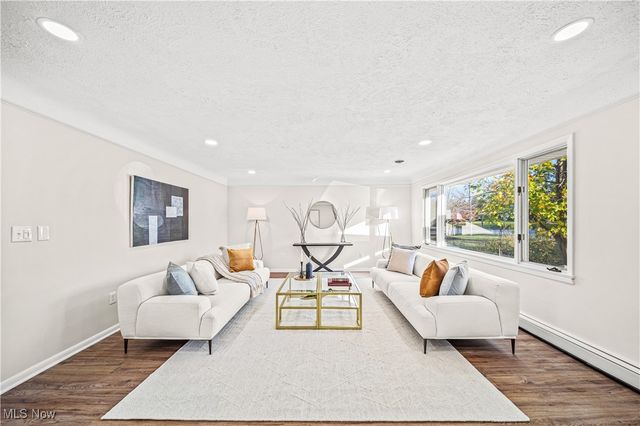 30529 Ridge Road, Wickliffe, OH 44092