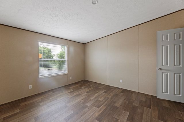 10953 E Fordham Ave, Gardendale, TX 79758