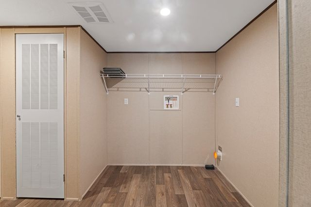 10953 E Fordham Ave, Gardendale, TX 79758