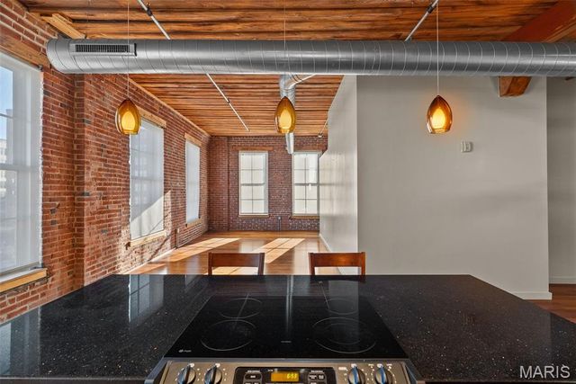 721 N 17th Street 405, St Louis, MO 63103