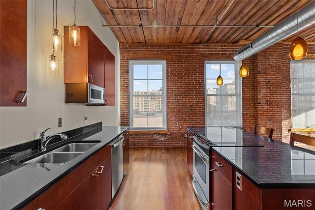 721 N 17th Street 405, St Louis, MO 63103