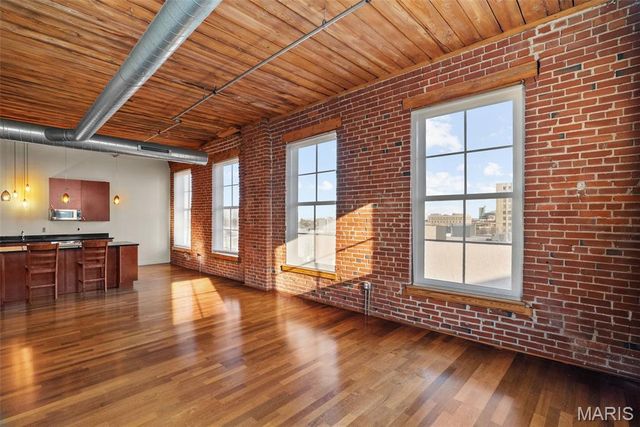 721 N 17th Street 405, St Louis, MO 63103