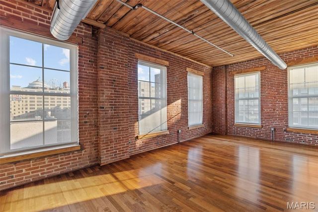 721 N 17th Street 405, St Louis, MO 63103