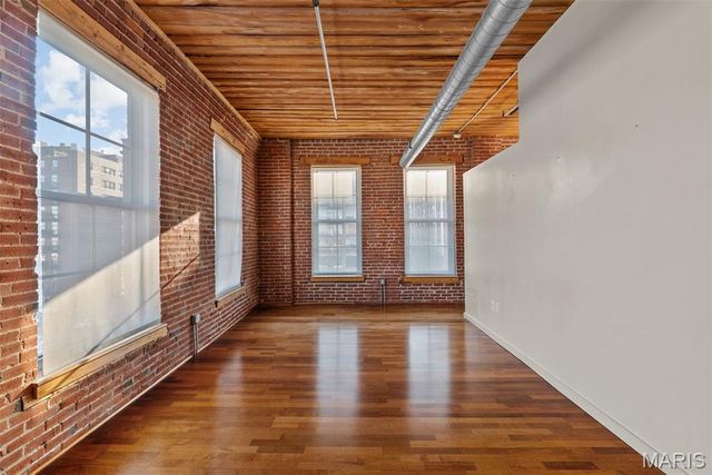 721 N 17th Street 405, St Louis, MO 63103