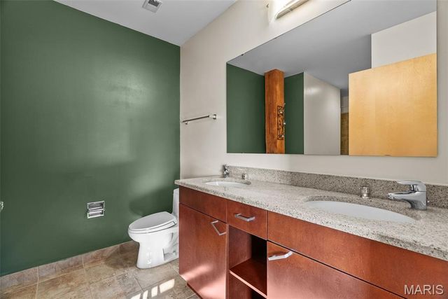 721 N 17th Street 405, St Louis, MO 63103