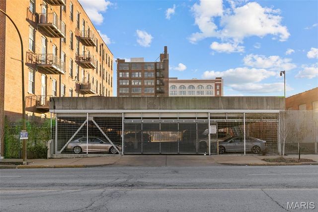 721 N 17th Street 405, St Louis, MO 63103