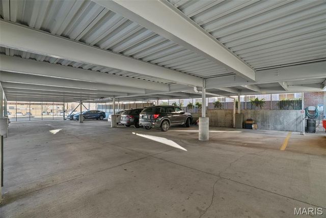 721 N 17th Street 405, St Louis, MO 63103