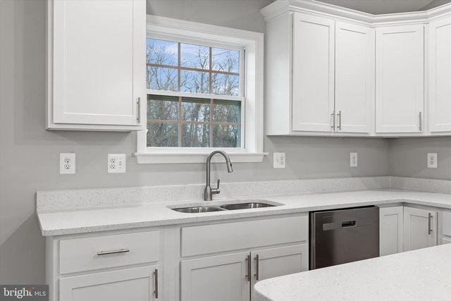 TBB ANDERSON RD., Martinsburg, WV 25404