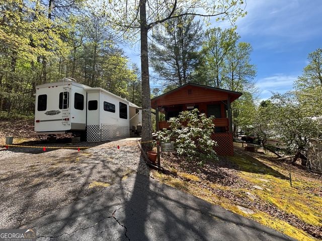 30 Valley Court, Cleveland, GA 30528