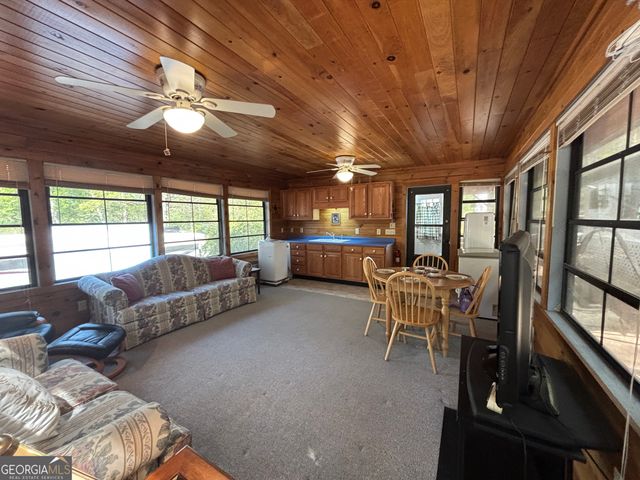 30 Valley Court, Cleveland, GA 30528