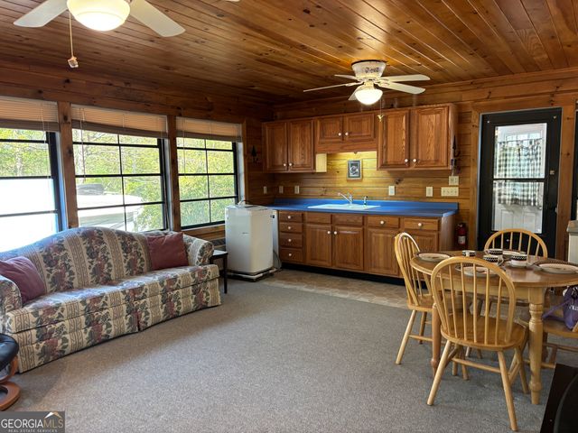 30 Valley Court, Cleveland, GA 30528