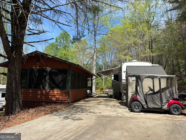 30 Valley Court, Cleveland, GA 30528