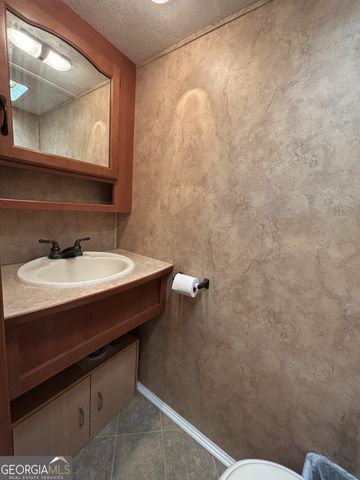 30 Valley Court, Cleveland, GA 30528