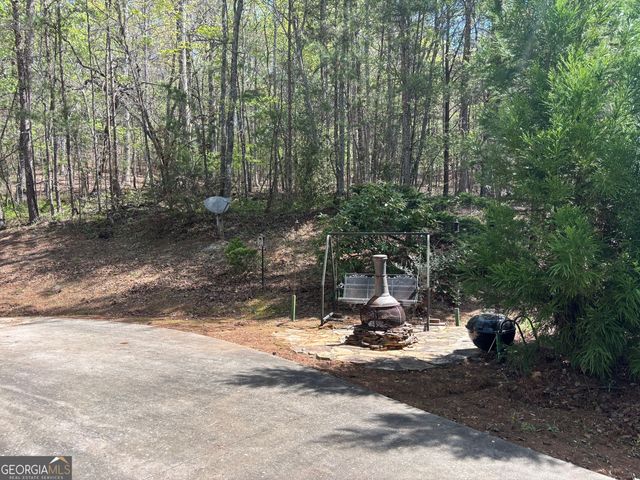 30 Valley Court, Cleveland, GA 30528