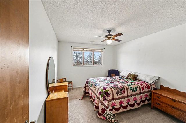 19190 State Avenue, Tonganoxie, KS 66086