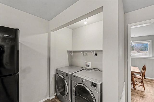 19190 State Avenue, Tonganoxie, KS 66086