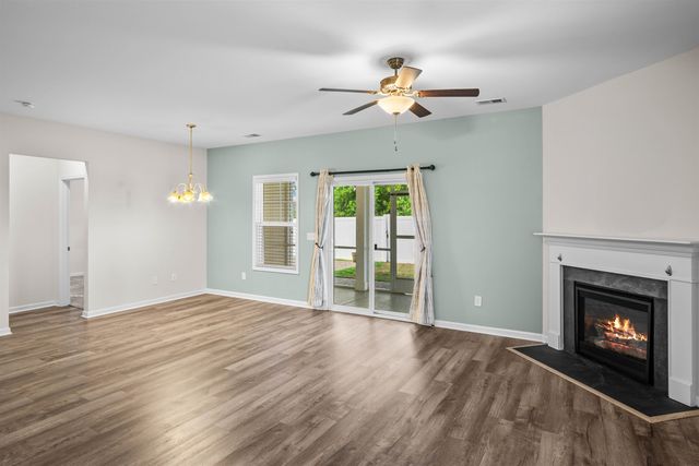 143 Crabapple Dr., Longs, SC 29568