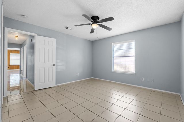 7316 Davis Boulevard, North Richland Hills, TX 76182