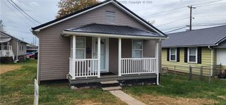 704 7th Street, Nitro, WV 25143