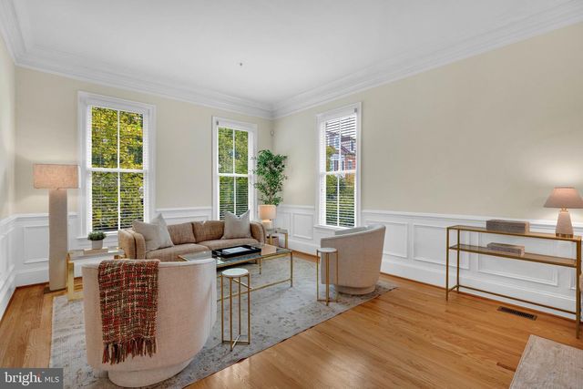 1722 POTOMAC GREENS DR, Alexandria, VA 22314