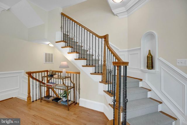 1722 POTOMAC GREENS DR, Alexandria, VA 22314