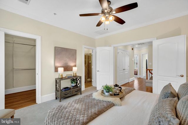 1722 POTOMAC GREENS DR, Alexandria, VA 22314