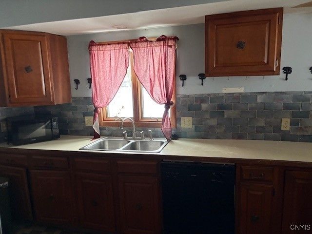 9176 Arthur Jenkins Road, Lenox, NY 13032