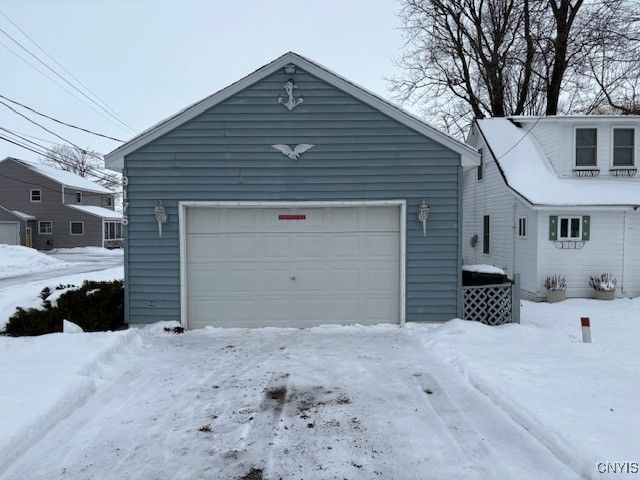 9176 Arthur Jenkins Road, Lenox, NY 13032