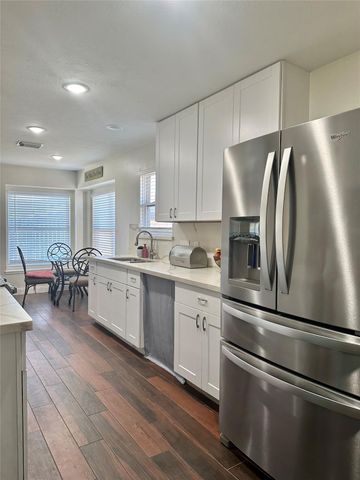 2623 Sockeye Drive, Houston, TX 77045