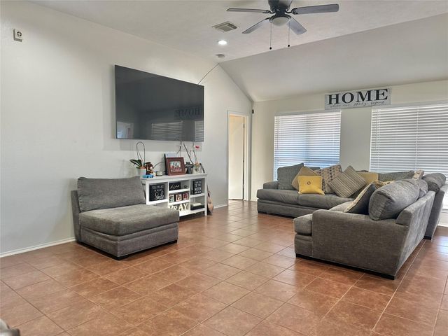 2623 Sockeye Drive, Houston, TX 77045