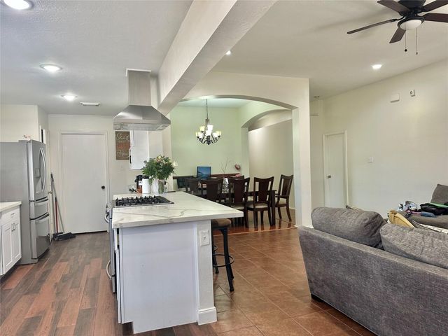 2623 Sockeye Drive, Houston, TX 77045