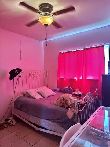 2623 Sockeye Drive, Houston, TX 77045