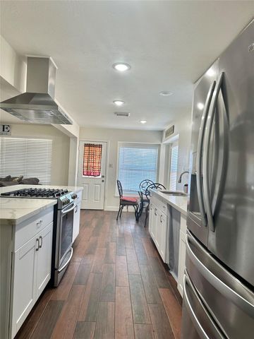 2623 Sockeye Drive, Houston, TX 77045