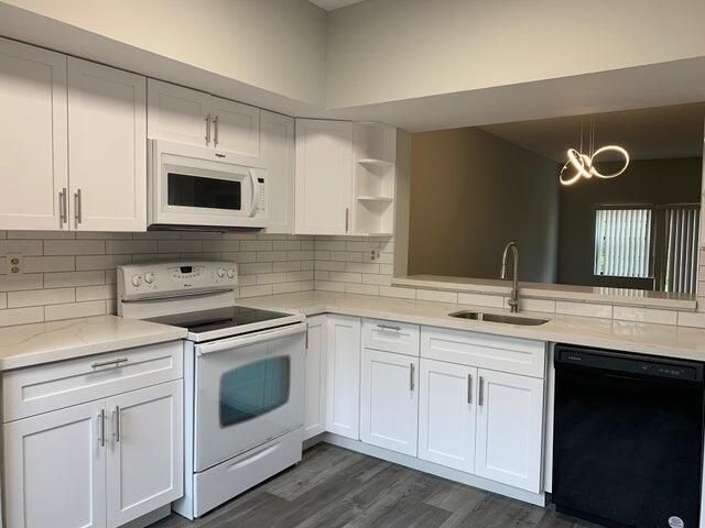 6606 VILLA SONRISA Drive 914, Boca Raton, FL 33433