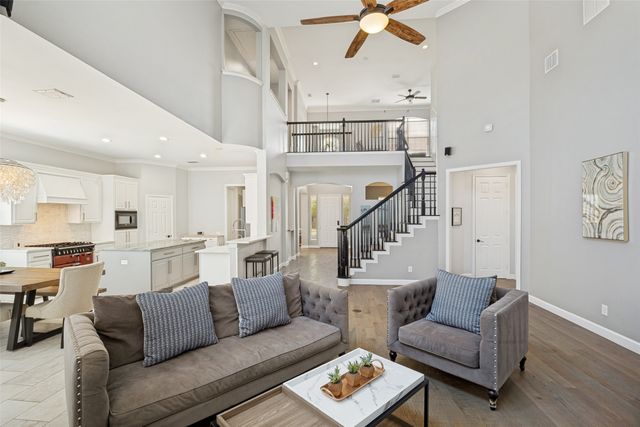 2521 Sir Tristram Lane, Lewisville, TX 75056