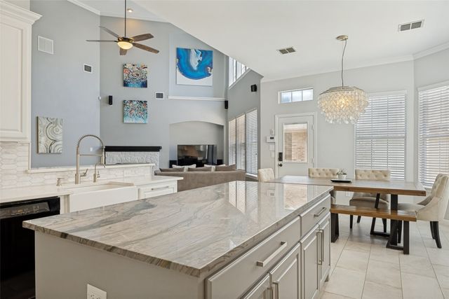 2521 Sir Tristram Lane, Lewisville, TX 75056